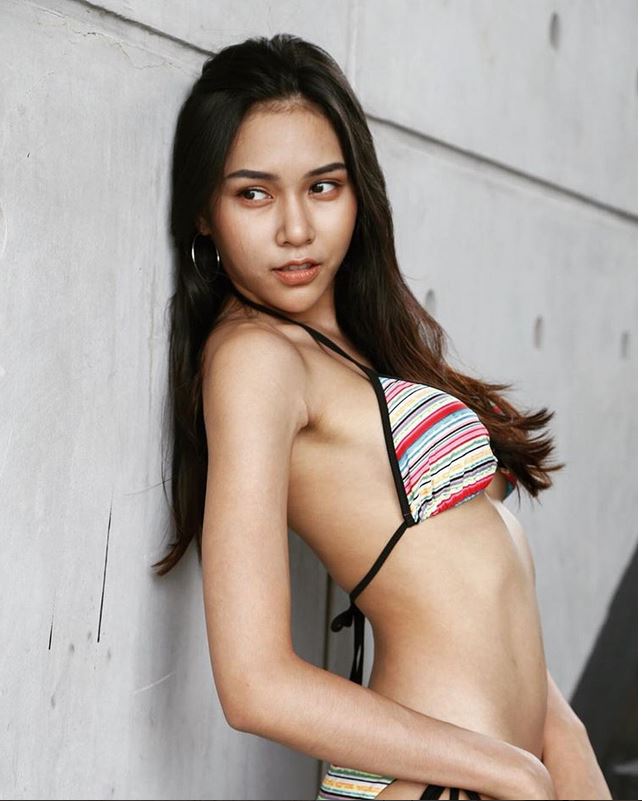 Surangkana is 23-year-old Thai model. 