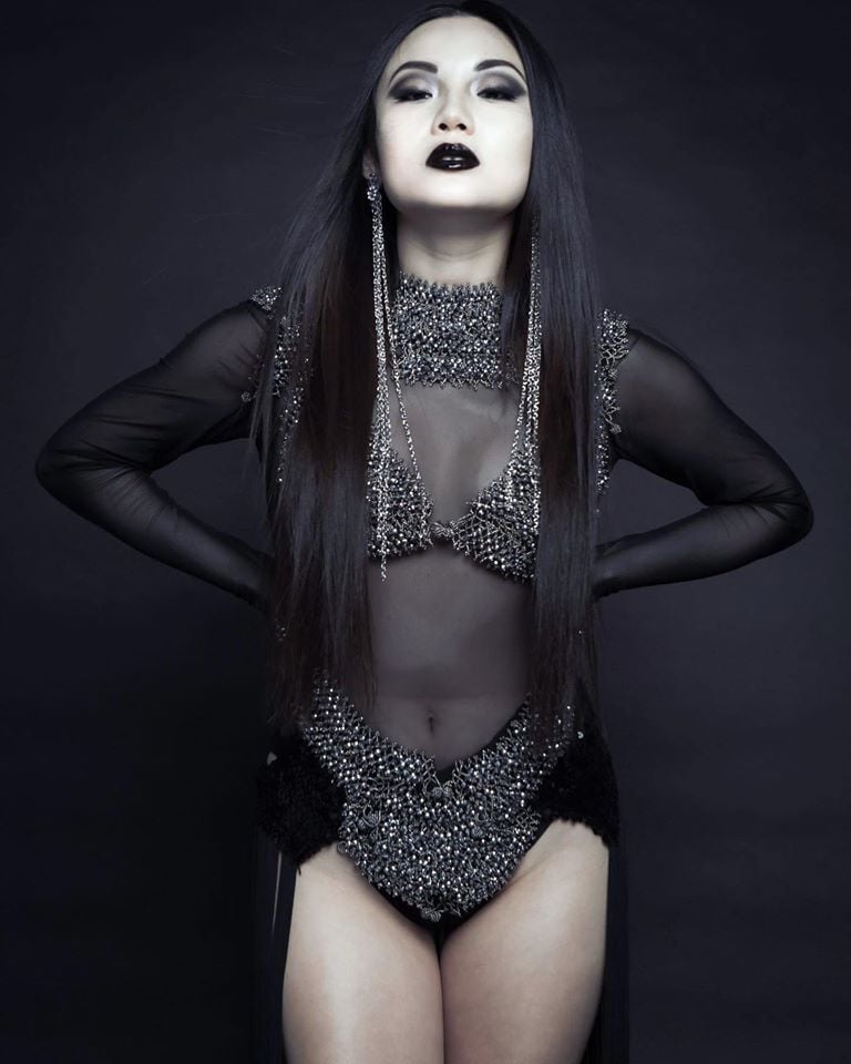 Tina Guo Female Model Profile.